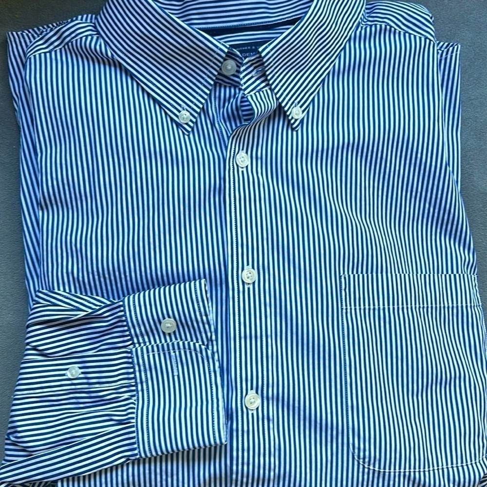 Roundtree & Yourke dress shirt